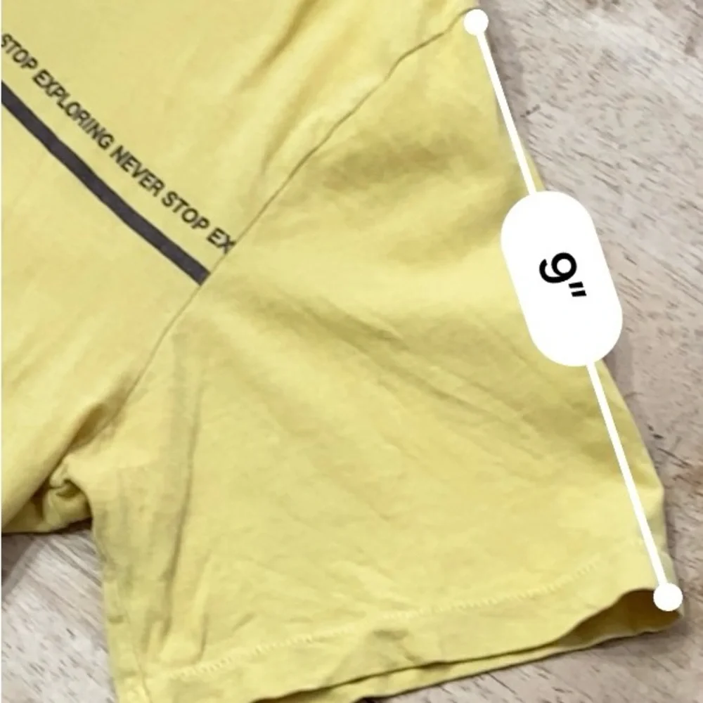 The North Face Standard Fit Adult M Yellow/Brown Short Sleeve Cotton Graphic Tee